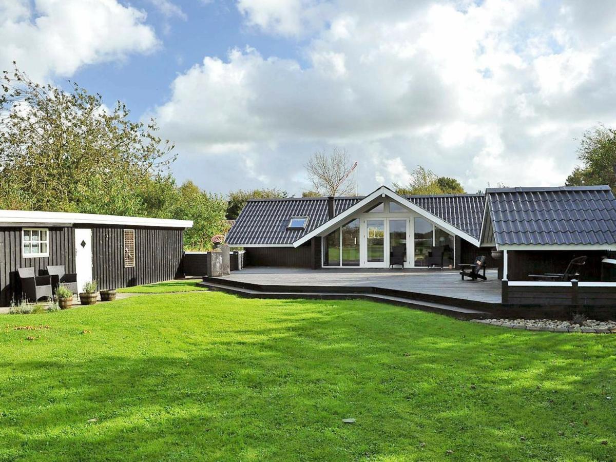 6 Person Holiday Home In Ansager Eksteriør billede