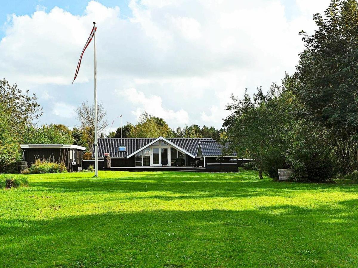 6 Person Holiday Home In Ansager Eksteriør billede