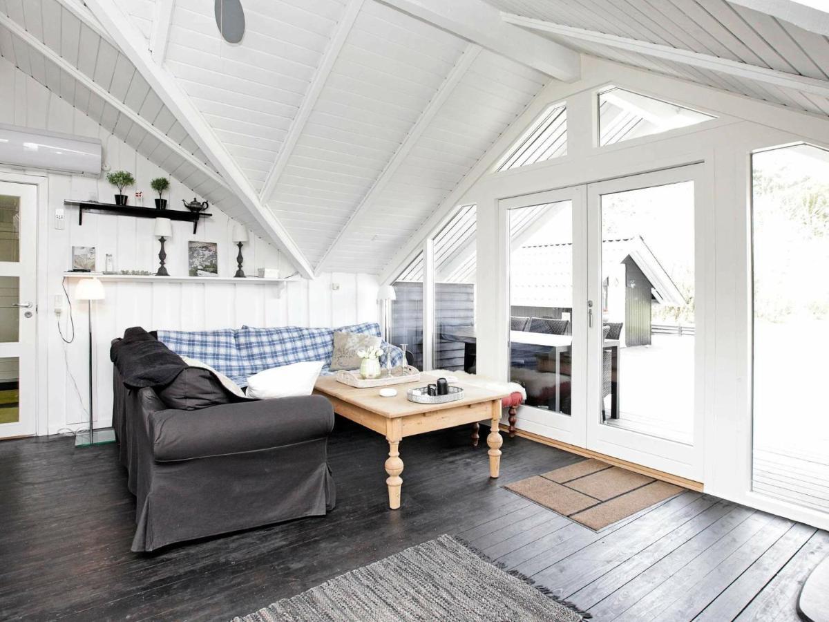 6 Person Holiday Home In Ansager Eksteriør billede